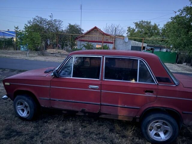Красный ВАЗ 2103, объемом двигателя 1.5 л и пробегом 120 тыс. км за 600 $, фото 2 на Automoto.ua