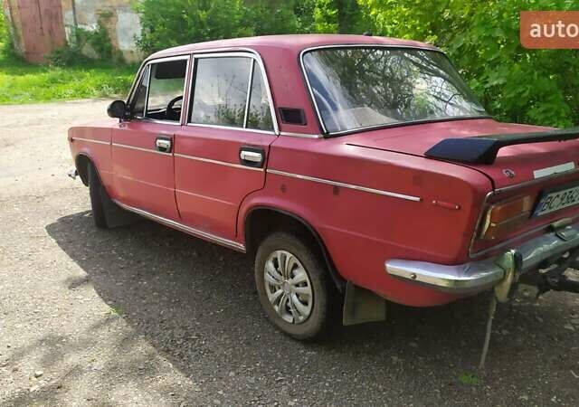 Червоний ВАЗ 2103, об'ємом двигуна 1.45 л та пробігом 300 тис. км за 386 $, фото 3 на Automoto.ua