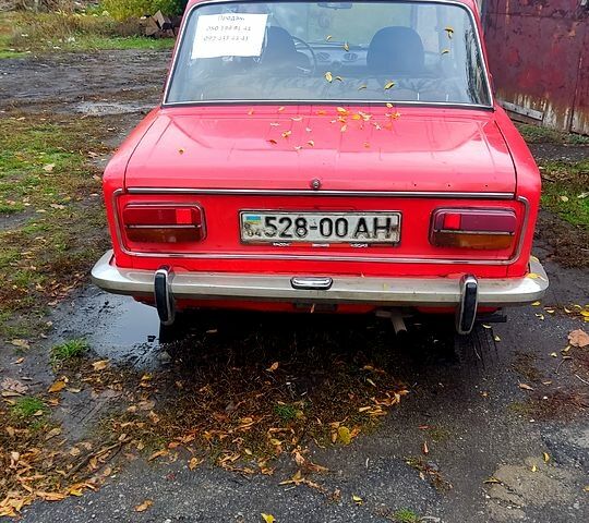 Красный ВАЗ 2103, объемом двигателя 1.5 л и пробегом 96 тыс. км за 650 $, фото 3 на Automoto.ua