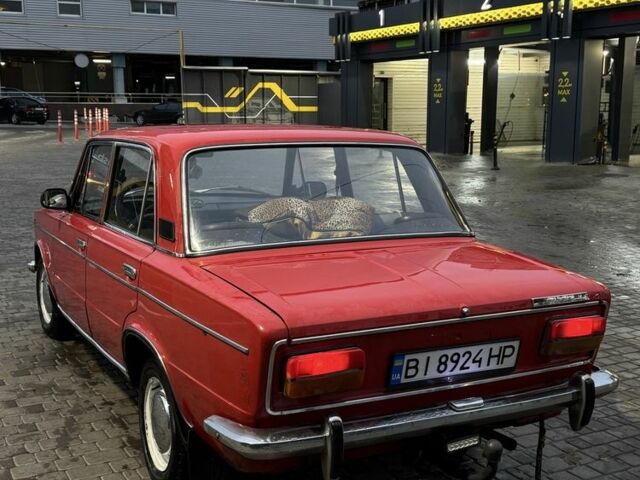 Красный ВАЗ 2103, объемом двигателя 1.3 л и пробегом 100 тыс. км за 1800 $, фото 2 на Automoto.ua