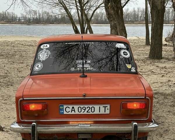 Красный ВАЗ 2103, объемом двигателя 1.3 л и пробегом 470 тыс. км за 1000 $, фото 3 на Automoto.ua