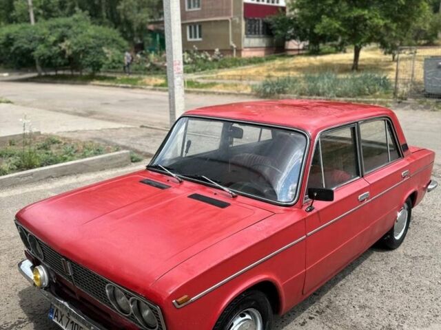 Красный ВАЗ 2103, объемом двигателя 1.5 л и пробегом 100 тыс. км за 629 $, фото 1 на Automoto.ua