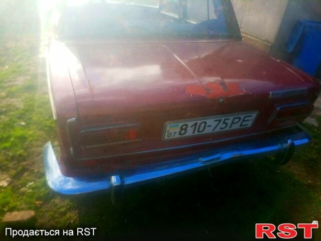 Красный ВАЗ 2103, объемом двигателя 1.3 л и пробегом 0 тыс. км за 360 $, фото 1 на Automoto.ua