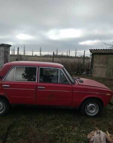 ВАЗ 2103 1983 в Веселиново на Automoto.ua Красный ВАЗ 2103, объемом двигателя 0 л и пробегом 15 тыс. км за 429 $, фото 2 на Automoto.ua