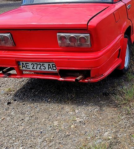Червоний ВАЗ 2103, об'ємом двигуна 1.3 л та пробігом 250 тис. км за 400 $, фото 3 на Automoto.ua