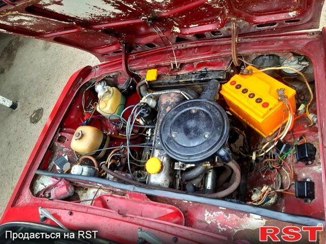 Красный ВАЗ 2103, объемом двигателя 1.6 л и пробегом 0 тыс. км за 800 $, фото 3 на Automoto.ua