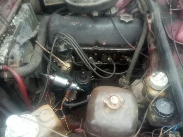 Червоний ВАЗ 2103, об'ємом двигуна 1.3 л та пробігом 200 тис. км за 286 $, фото 7 на Automoto.ua