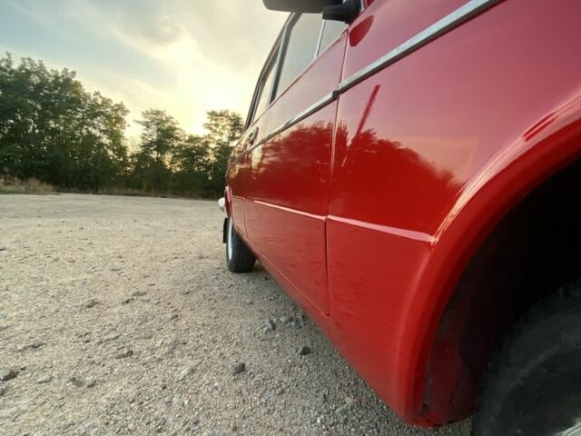 Червоний ВАЗ 2103, об'ємом двигуна 1.5 л та пробігом 65 тис. км за 929 $, фото 4 на Automoto.ua