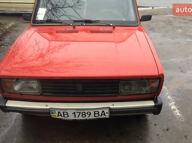 Червоний ВАЗ 2103, об'ємом двигуна 1.5 л та пробігом 32 тис. км за 707 $, фото 2 на Automoto.ua