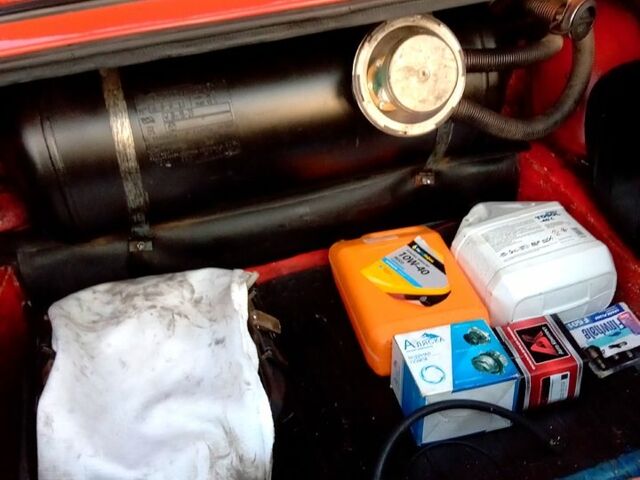 Красный ВАЗ 2103, объемом двигателя 13 л и пробегом 0 тыс. км за 840 $, фото 2 на Automoto.ua