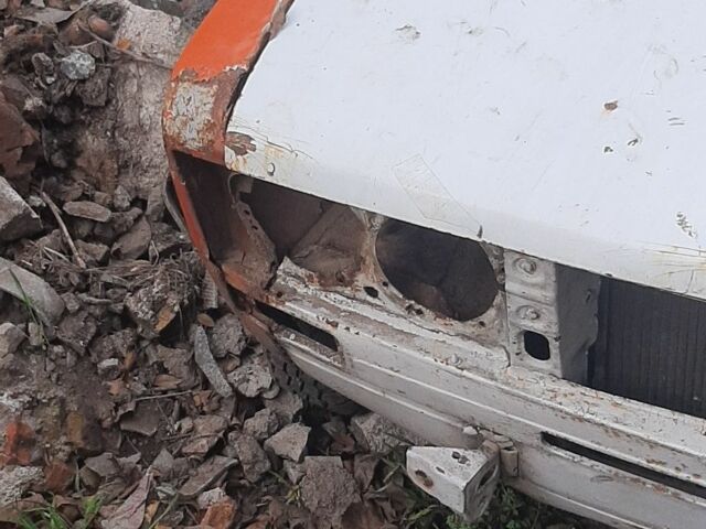 Красный ВАЗ 2103, объемом двигателя 0 л и пробегом 1000 тыс. км за 238 $, фото 4 на Automoto.ua