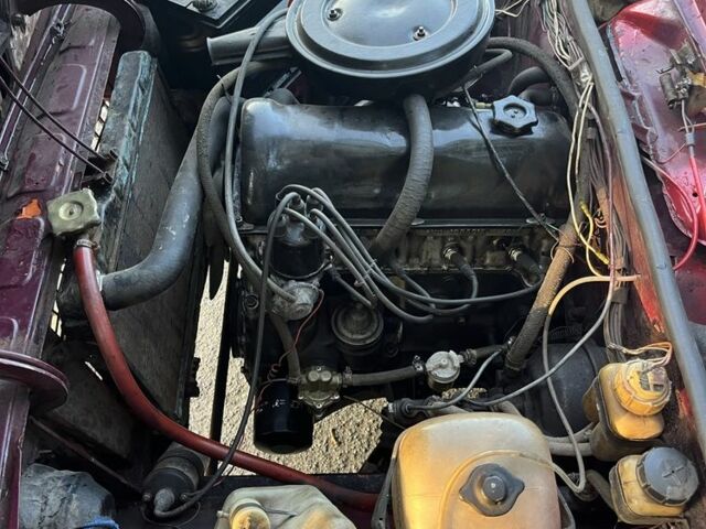 Червоний ВАЗ 2103, об'ємом двигуна 1.5 л та пробігом 420 тис. км за 450 $, фото 4 на Automoto.ua