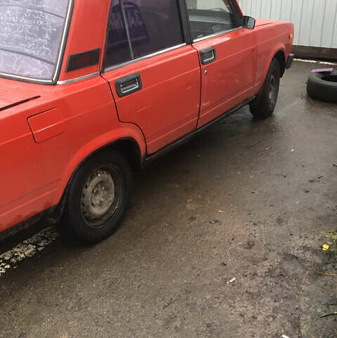 Червоний ВАЗ 2103, об'ємом двигуна 1.5 л та пробігом 32 тис. км за 707 $, фото 4 на Automoto.ua