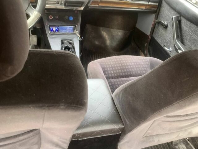 ВАЗ 2103 1986 в Черкассах на Automoto.ua Красный ВАЗ 2103, объемом двигателя 0 л и пробегом 2 тыс. км за 716 $, фото 1 на Automoto.ua