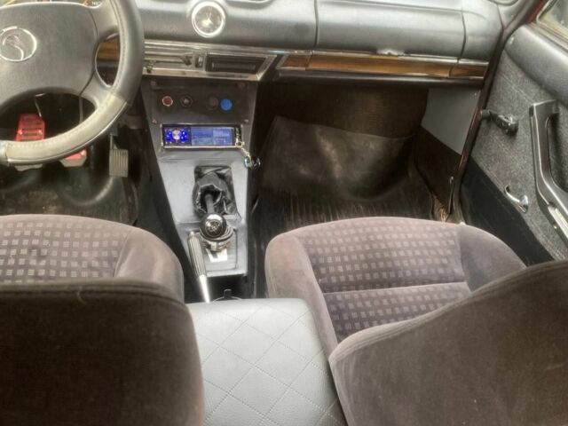 ВАЗ 2103 1986 в Черкассах на Automoto.ua Красный ВАЗ 2103, объемом двигателя 0 л и пробегом 2 тыс. км за 716 $, фото 11 на Automoto.ua