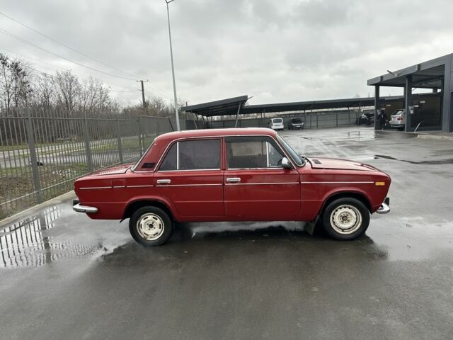 Червоний ВАЗ 2103, об'ємом двигуна 0 л та пробігом 200 тис. км за 900 $, фото 2 на Automoto.ua
