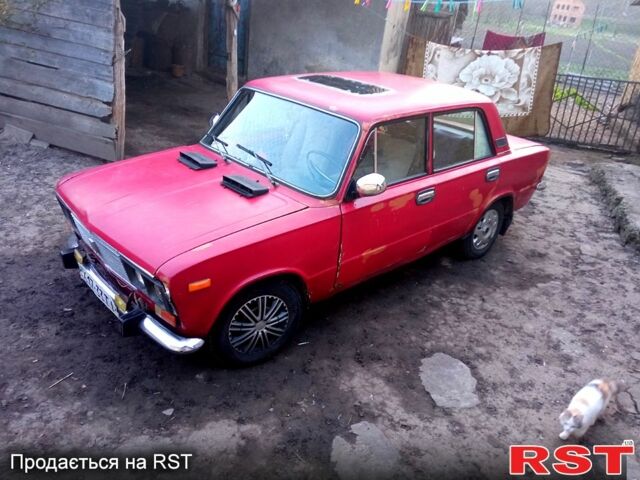 Красный ВАЗ 2103, объемом двигателя 1.5 л и пробегом 300 тыс. км за 450 $, фото 11 на Automoto.ua