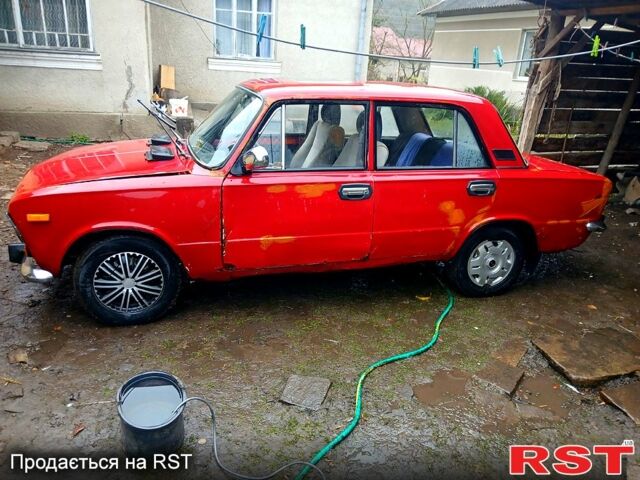 Красный ВАЗ 2103, объемом двигателя 1.5 л и пробегом 300 тыс. км за 450 $, фото 6 на Automoto.ua
