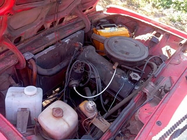 Червоний ВАЗ 2103, об'ємом двигуна 1.6 л та пробігом 0 тис. км за 470 $, фото 1 на Automoto.ua