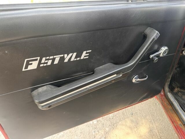 Красный ВАЗ 2103, объемом двигателя 1.5 л и пробегом 150 тыс. км за 600 $, фото 11 на Automoto.ua