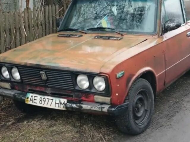 Красный ВАЗ 2103, объемом двигателя 1 л и пробегом 1000 тыс. км за 500 $, фото 2 на Automoto.ua