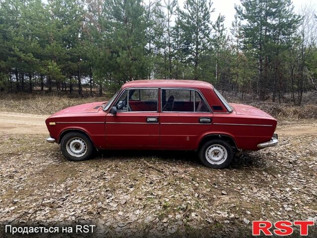 Червоний ВАЗ 2103, об'ємом двигуна 1.3 л та пробігом 0 тис. км за 550 $, фото 2 на Automoto.ua
