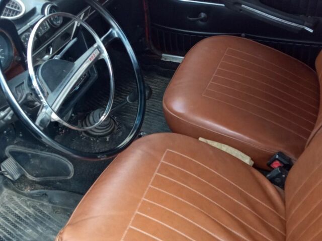 Красный ВАЗ 2103, объемом двигателя 1 л и пробегом 1 тыс. км за 780 $, фото 3 на Automoto.ua