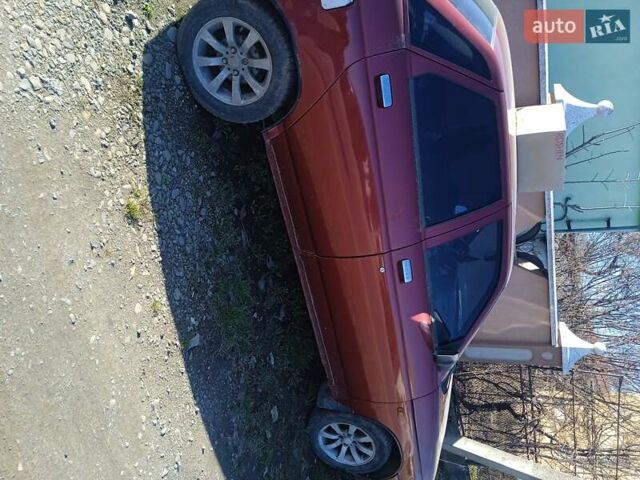 Красный ВАЗ 2103, объемом двигателя 1.5 л и пробегом 200 тыс. км за 1400 $, фото 4 на Automoto.ua