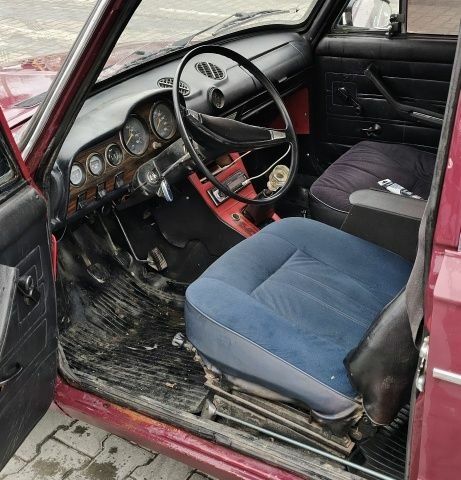 Червоний ВАЗ 2103, об'ємом двигуна 1.5 л та пробігом 75 тис. км за 700 $, фото 7 на Automoto.ua