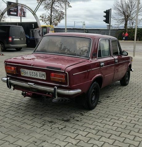 Червоний ВАЗ 2103, об'ємом двигуна 1.5 л та пробігом 75 тис. км за 700 $, фото 2 на Automoto.ua