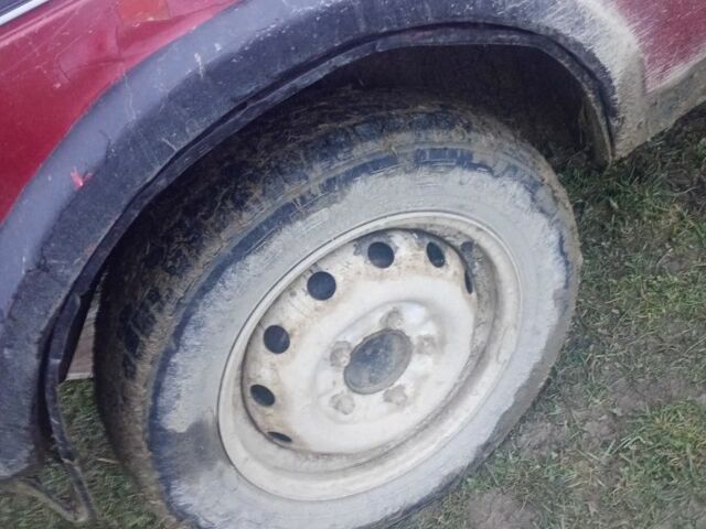 Червоний ВАЗ 2103, об'ємом двигуна 1 л та пробігом 2 тис. км за 1500 $, фото 1 на Automoto.ua