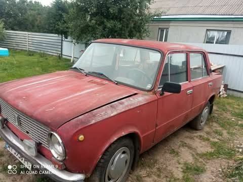 Красный ВАЗ 2103, объемом двигателя 1.2 л и пробегом 2 тыс. км за 361 $, фото 1 на Automoto.ua