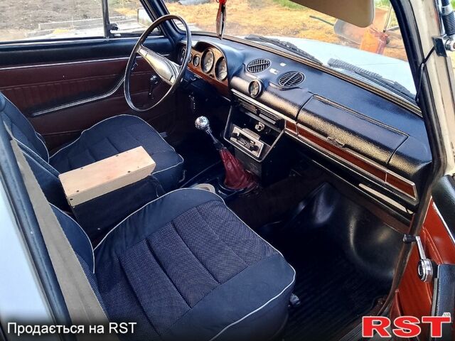 ВАЗ 2103, объемом двигателя 1.3 л и пробегом 156 тыс. км за 800 $, фото 4 на Automoto.ua