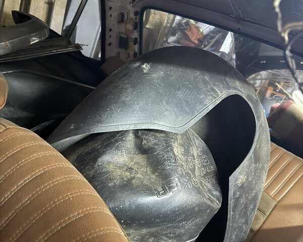 ВАЗ 2103, объемом двигателя 0 л и пробегом 580 тыс. км за 118 $, фото 6 на Automoto.ua