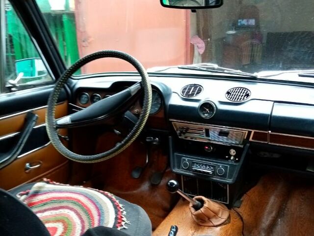ВАЗ 2103, об'ємом двигуна 1.5 л та пробігом 130 тис. км за 1500 $, фото 3 на Automoto.ua