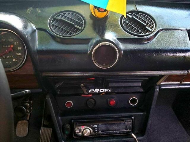 ВАЗ 2103, объемом двигателя 1.7 л и пробегом 300 тыс. км за 700 $, фото 8 на Automoto.ua