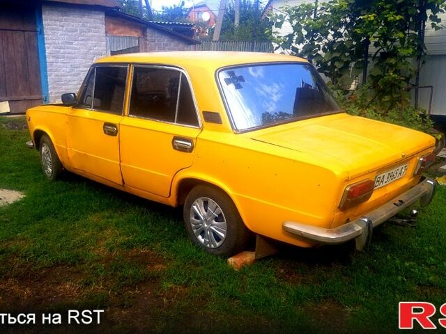 ВАЗ 2103, объемом двигателя 1.5 л и пробегом 300 тыс. км за 300 $, фото 2 на Automoto.ua
