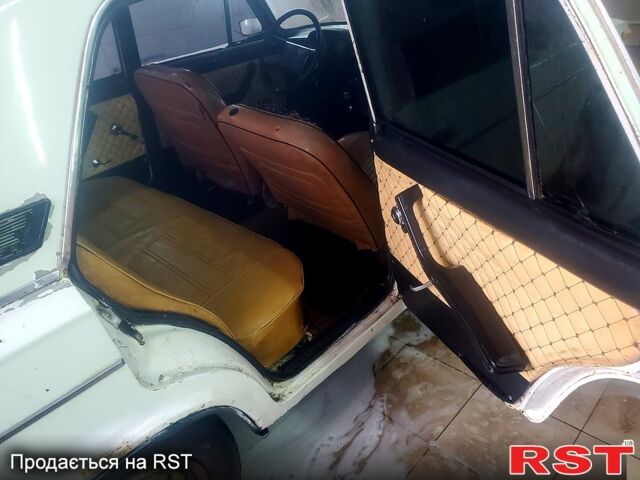 ВАЗ 2103, объемом двигателя 1.5 л и пробегом 0 тыс. км за 370 $, фото 7 на Automoto.ua