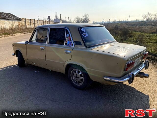 ВАЗ 2103, объемом двигателя 13 л и пробегом 200 тыс. км за 700 $, фото 5 на Automoto.ua