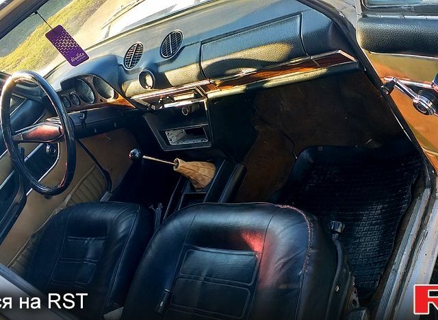 ВАЗ 2103, объемом двигателя 15 л и пробегом 0 тыс. км за 800 $, фото 3 на Automoto.ua
