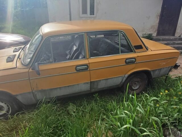 Желтый ВАЗ 2103, объемом двигателя 1.5 л и пробегом 80 тыс. км за 288 $, фото 2 на Automoto.ua