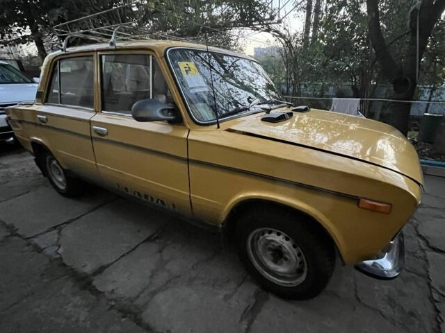 Жовтий ВАЗ 2103, об'ємом двигуна 1.3 л та пробігом 100 тис. км за 450 $, фото 2 на Automoto.ua