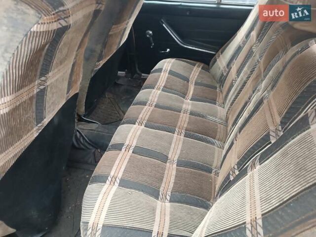 Жовтий ВАЗ 2103, об'ємом двигуна 1.5 л та пробігом 78 тис. км за 592 $, фото 6 на Automoto.ua