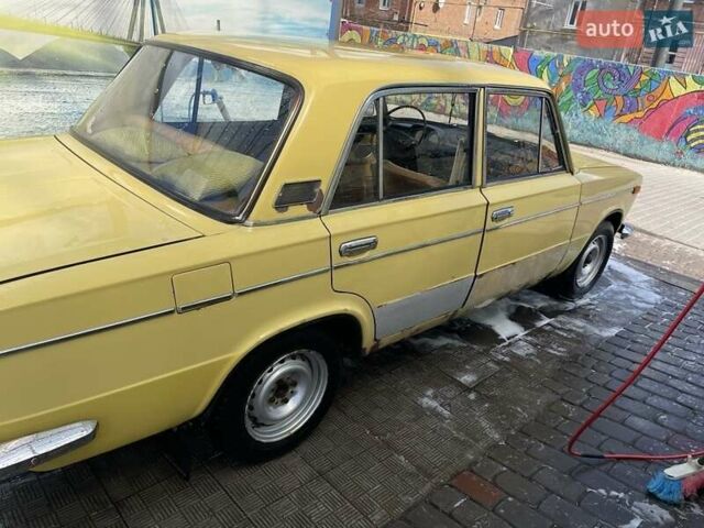 Жовтий ВАЗ 2103, об'ємом двигуна 1.5 л та пробігом 68 тис. км за 1500 $, фото 4 на Automoto.ua