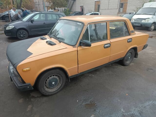 Желтый ВАЗ 2103, объемом двигателя 1.5 л и пробегом 78 тыс. км за 728 $, фото 2 на Automoto.ua