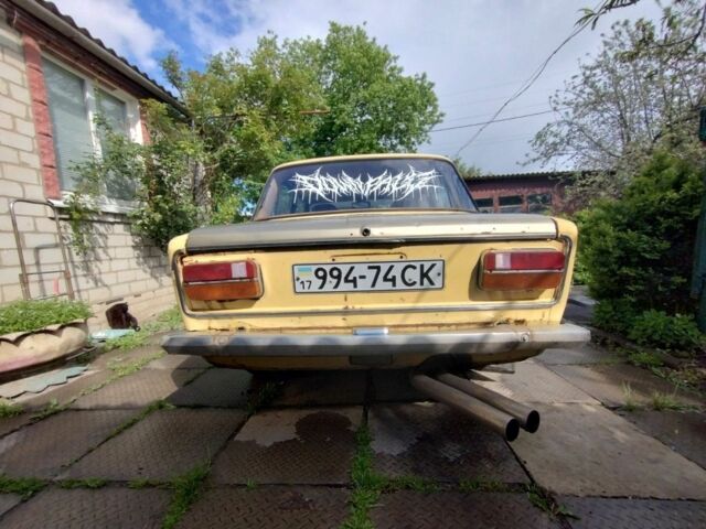 Желтый ВАЗ 2103, объемом двигателя 0 л и пробегом 100 тыс. км за 243 $, фото 3 на Automoto.ua