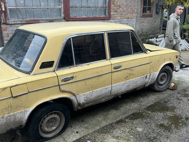 Жовтий ВАЗ 2103, об'ємом двигуна 1.5 л та пробігом 1 тис. км за 358 $, фото 2 на Automoto.ua