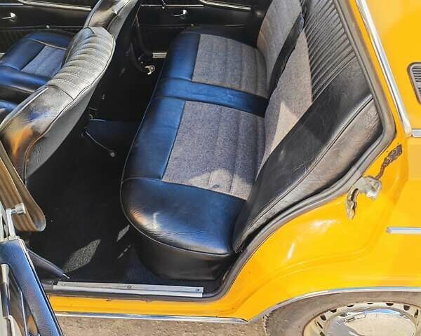 ВАЗ 2103 1976 в Львове на Automoto.ua Желтый ВАЗ 2103, объемом двигателя 1.5 л и пробегом 88 тыс. км за 2600 $, фото 7 на Automoto.ua