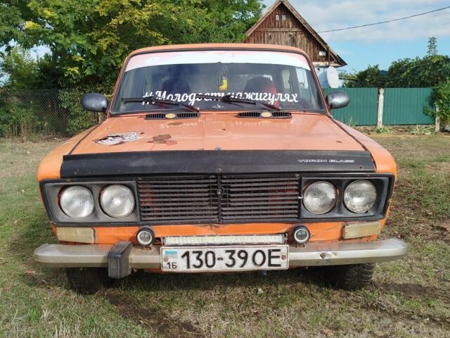 Желтый ВАЗ 2103, объемом двигателя 3 л и пробегом 127 тыс. км за 413 $, фото 4 на Automoto.ua