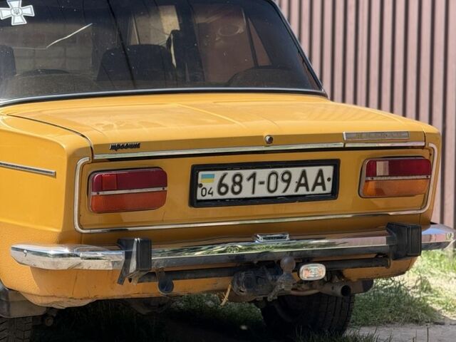Желтый ВАЗ 2103, объемом двигателя 1.5 л и пробегом 70 тыс. км за 875 $, фото 16 на Automoto.ua